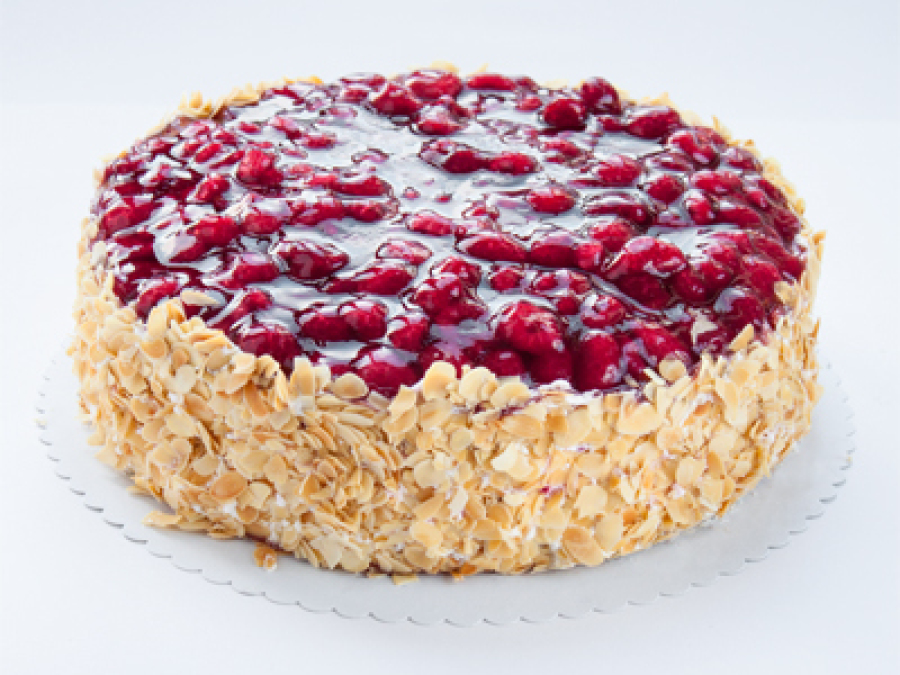 Himbeer-Sahnetorte
